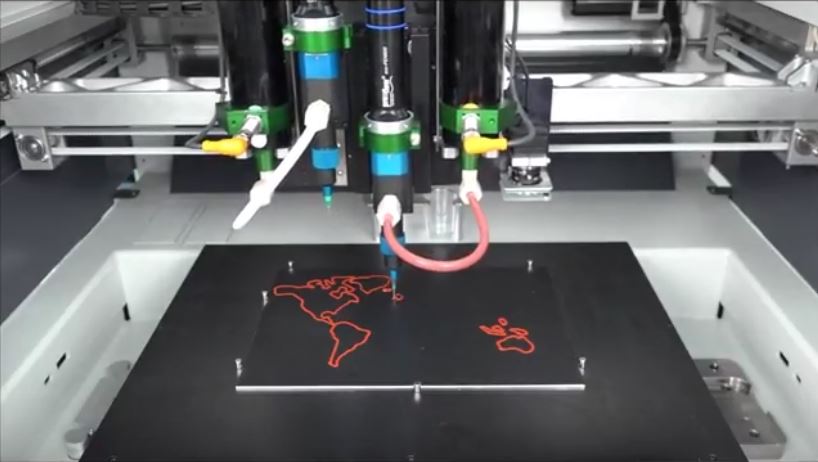 Video excerpt: Fritsch automatic dispensing machine with integrated preeflow dispensers for highest precision in dispensing of fluids